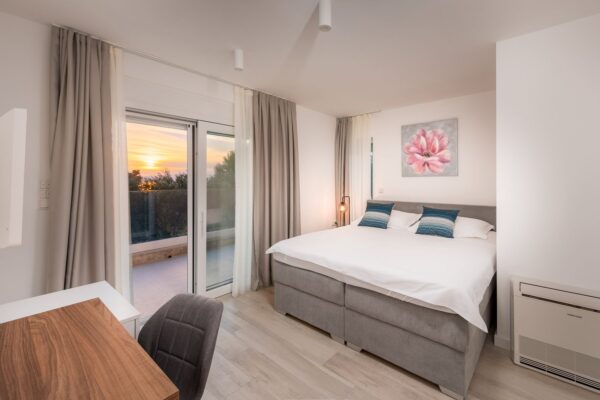 Gallery Thumbnail https://makarska-touristik.com/wp-content/uploads/2018/11/Promajna-Holiday-Home-Villa-01-A2-4.jpg