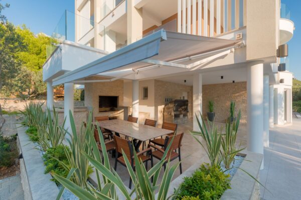 Gallery Thumbnail https://makarska-touristik.com/wp-content/uploads/2018/11/Promajna-Holiday-Home-Villa-01-A4-11.jpg