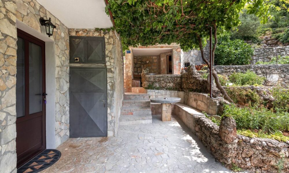 Steinhaus Bucan, Makarska Touristik, Croatia, Stone-house-Bucan-035