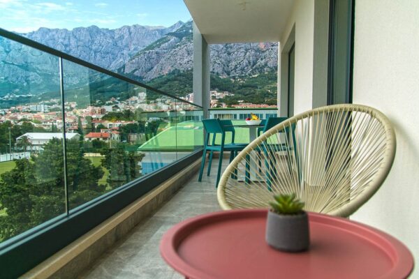 Gallery Thumbnail https://makarska-touristik.com/wp-content/uploads/2024/05/Deluxe-two-bedroom-apartment-with-pool-access-16.jpg