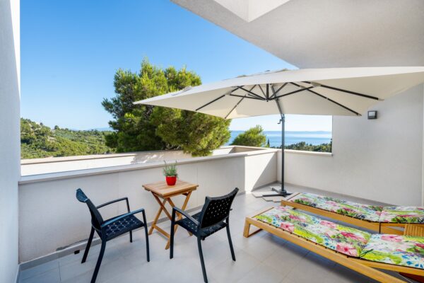 Gallery Thumbnail https://makarska-touristik.com/wp-content/uploads/2024/06/Deluxe-Apartment-Noeli-19.jpg