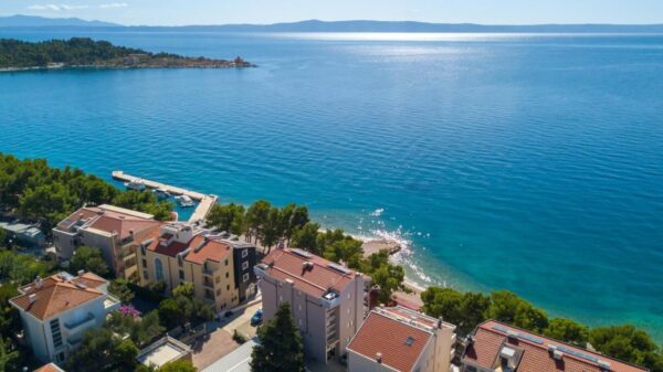 Gallery Thumbnail https://makarska-touristik.com/wp-content/uploads/2026/02/Makarska-beach-apartments-lucija-21-16-1.jpg