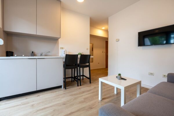 Gallery Thumbnail https://makarska-touristik.com/wp-content/uploads/2026/02/Makarska-beach-apartments-lucija-21-3.jpg