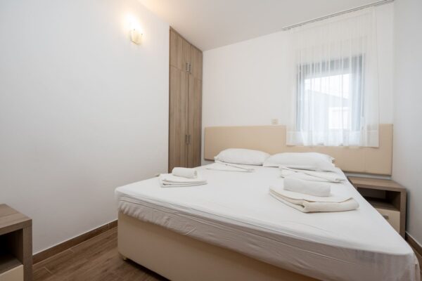 Gallery Thumbnail https://makarska-touristik.com/wp-content/uploads/2026/02/Makarska-beach-apartments-lucija-21-9-1.jpg