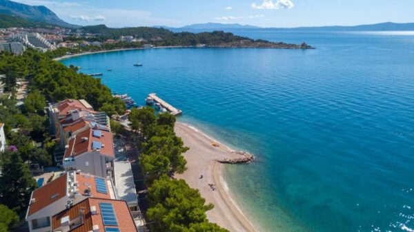 Gallery Thumbnail https://makarska-touristik.com/wp-content/uploads/2026/02/Makarska-beach-apartments-lucija-22-1-1.jpg