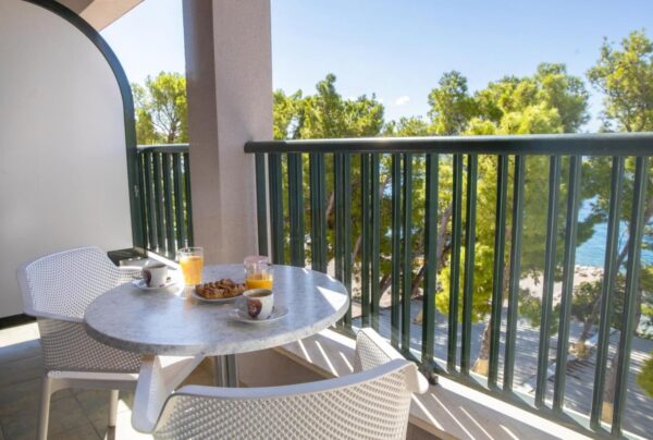 Gallery Thumbnail https://makarska-touristik.com/wp-content/uploads/2026/02/Makarska-beach-apartments-lucija-22-14-1.jpg