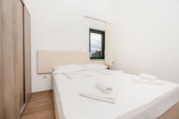 Gallery Thumbnail https://makarska-touristik.com/wp-content/uploads/2026/02/Makarska-beach-apartments-lucija-22-6-2.jpg