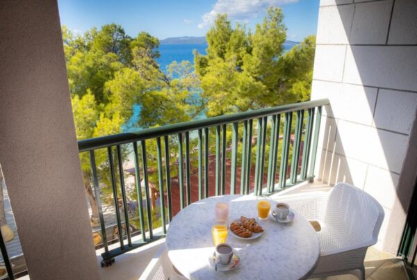 Gallery Thumbnail https://makarska-touristik.com/wp-content/uploads/2026/02/Makarska-beach-apartments-lucija-22-9-2.jpg