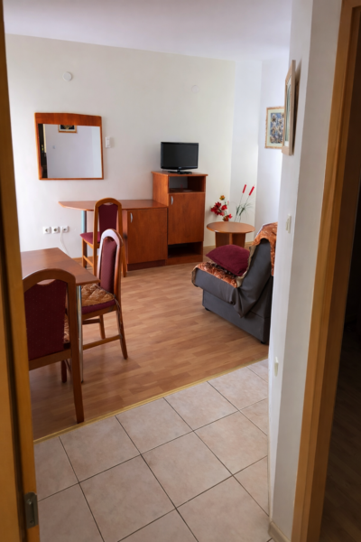 Gallery Thumbnail https://makarska-touristik.com/wp-content/uploads/2026/03/Beachfront-Villa-Sunce-Podgora-2-1-2.png