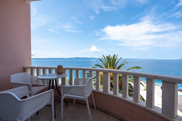 Gallery Thumbnail https://makarska-touristik.com/wp-content/uploads/2026/03/Seaview-Villa-Sunce-Podgora-A2-2-1.jpg
