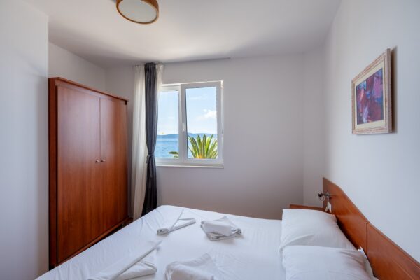 Gallery Thumbnail https://makarska-touristik.com/wp-content/uploads/2026/03/Seaview-Villa-Sunce-Podgora-A2-2-15.jpg