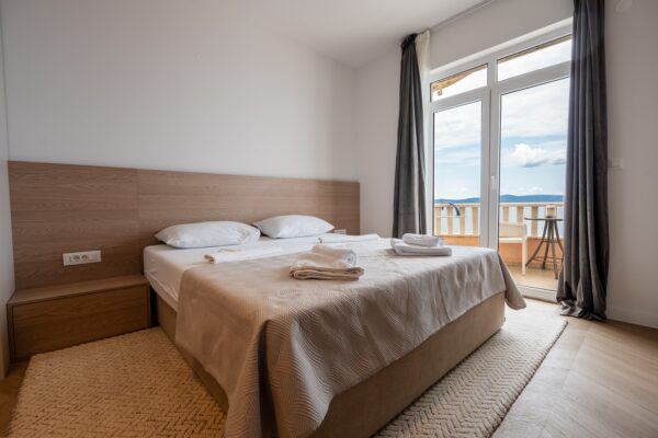 Gallery Thumbnail https://makarska-touristik.com/wp-content/uploads/2026/03/Seaview-Villa-Sunce-Podgora-A2-7.jpg