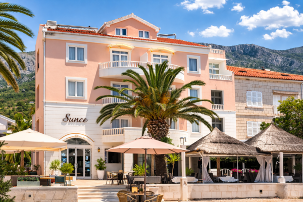 Gallery Thumbnail https://makarska-touristik.com/wp-content/uploads/2026/03/Seaview-Villa-Sunce-Podgora-A3-1-14.png