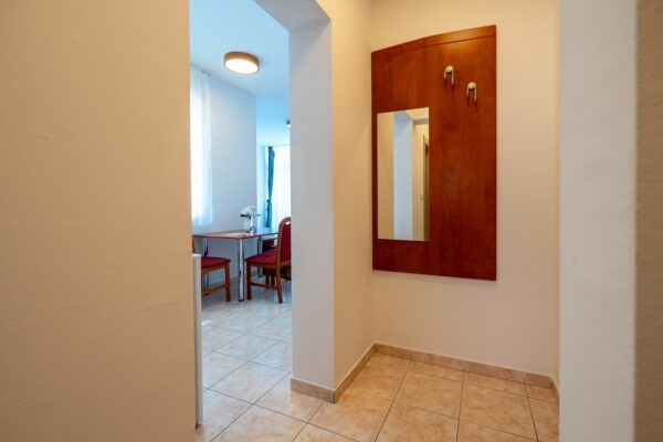 Gallery Thumbnail https://makarska-touristik.com/wp-content/uploads/2026/03/Seaview-Villa-Sunce-Podgora-A3-1-4.jpg