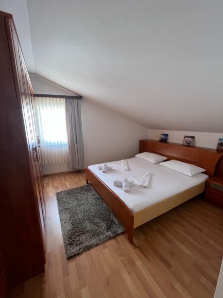 Gallery Thumbnail https://makarska-touristik.com/wp-content/uploads/2026/03/Seaview-Villa-Sunce-Podgora-A5-2-11.jpeg