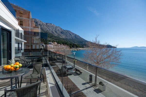 Gallery Thumbnail https://makarska-touristik.com/wp-content/uploads/2026/03/Seaview-Wind-Rose-Maestral-A-2-1-17.jpg