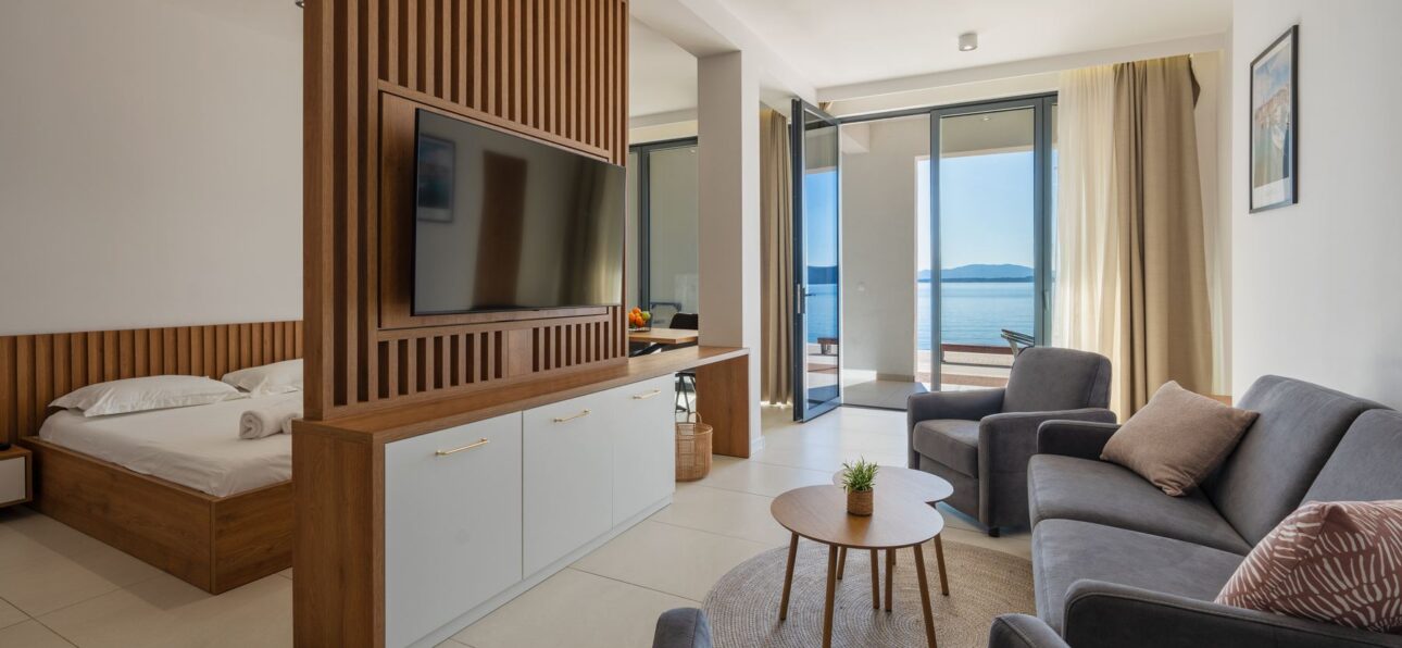 Seaview Wind Rose - Maestral, Croatia, Makarska Touristik