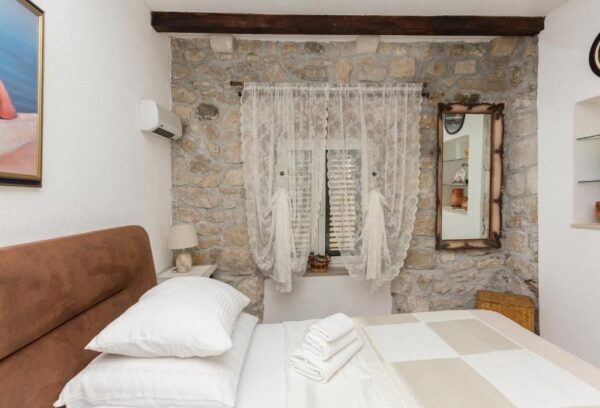 Gallery Thumbnail https://makarska-touristik.com/wp-content/uploads/2026/05/Apartman-Listun-14.jpg