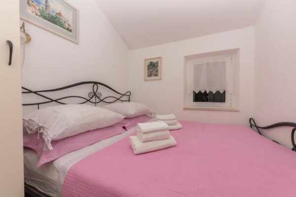 Gallery Thumbnail https://makarska-touristik.com/wp-content/uploads/2026/05/Apartman-Listun-18.jpg