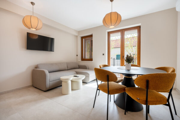 Gallery Thumbnail https://makarska-touristik.com/wp-content/uploads/2026/05/Villa-Merkur-A3-9.jpg