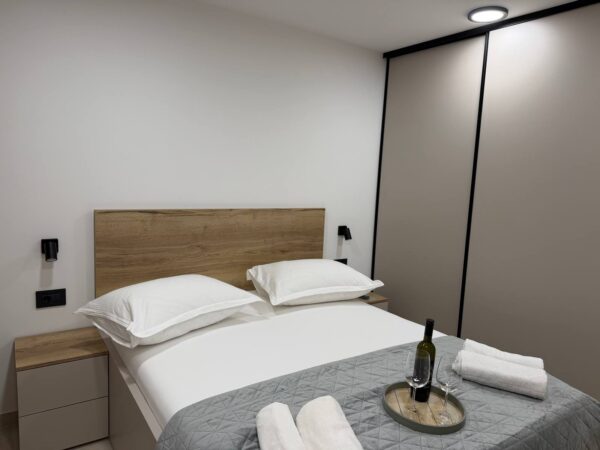 Gallery Thumbnail https://makarska-touristik.com/wp-content/uploads/2026/06/Sunset-apartman-Tucepi-23.jpg