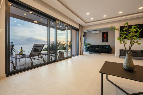 Gallery Thumbnail https://makarska-touristik.com/wp-content/uploads/2026/06/Villa-Lux55-13.jpg
