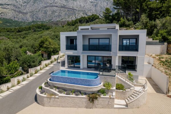 Gallery Thumbnail https://makarska-touristik.com/wp-content/uploads/2026/06/Villa-Lux55-20.jpg
