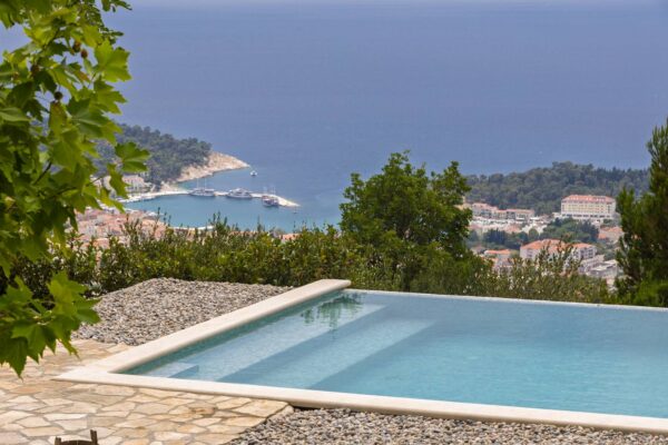 Gallery Thumbnail https://makarska-touristik.com/wp-content/uploads/2026/06/Villa-Makar-29.jpg