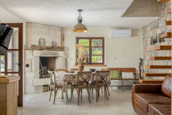 Gallery Thumbnail https://makarska-touristik.com/wp-content/uploads/2026/06/Villa-Makar-7.jpg